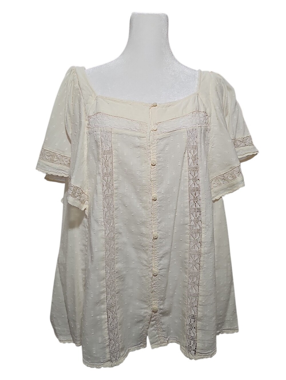 Women's Cream Button-Front Lace Trim Blouse